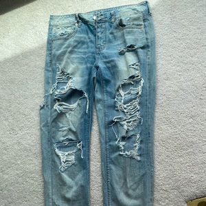 American Eagle Mom Jeans